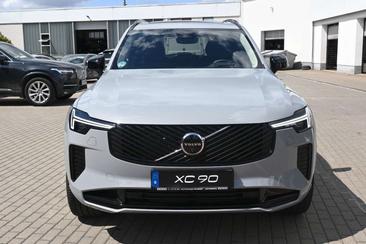Volvo XC90 T8 Plus — photo 8