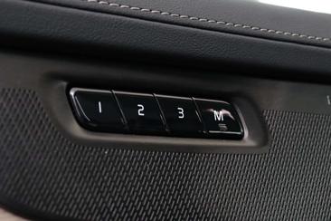 Volvo XC90 T8 Recharge Plus — photo 29