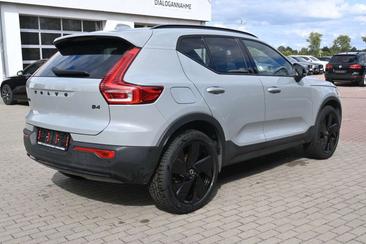 Volvo XC40 B4 Plus — photo 5