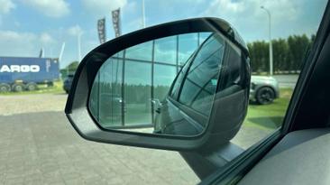 Volvo XC40 B3 Core — photo 24