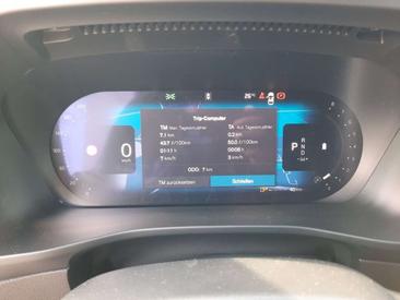 Volvo XC40 B3 Plus — photo 15