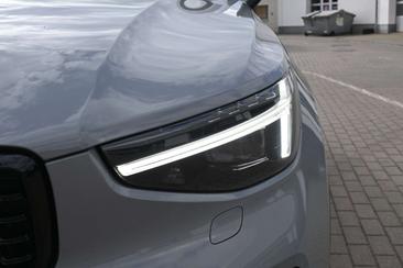 Volvo XC40 B4 Plus — photo 10