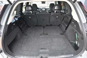 Volvo XC90 T8 Plus — photo 16
