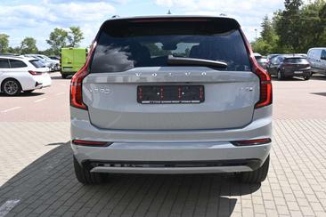 Volvo XC90 T8 Plus — photo 4