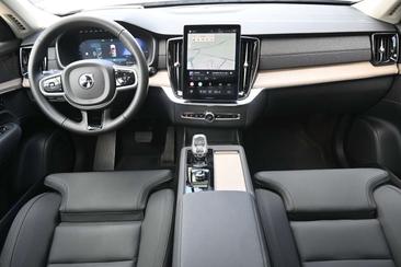 Volvo XC90 T8 Plus — photo 19