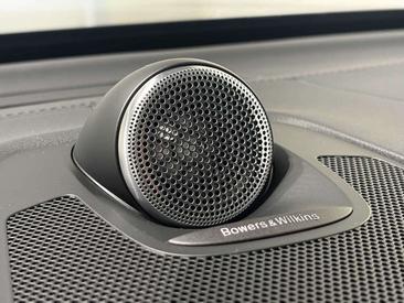 Volvo XC60 T6 Recharge — photo 10