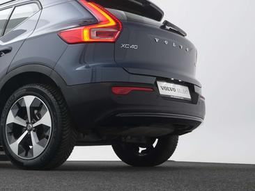 Volvo XC40 B4 Plus — photo 32