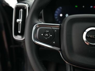 Volvo XC40 B4 Plus — photo 35
