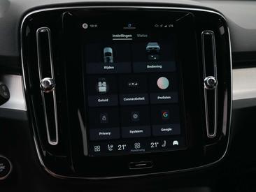 Volvo XC40 B4 Plus — photo 44
