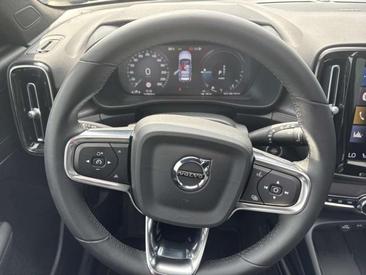 Volvo XC40 T5 Recharge Ultimate — photo 8