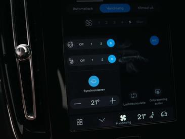 Volvo XC40 B4 Plus — photo 47