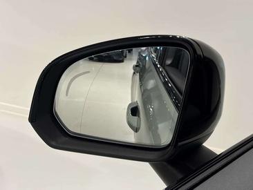 Volvo C40 Recharge Ultimate — photo 11