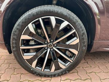 Volvo XC90 T8 Plus — photo 4