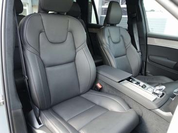 Volvo XC90 T8 — photo 8