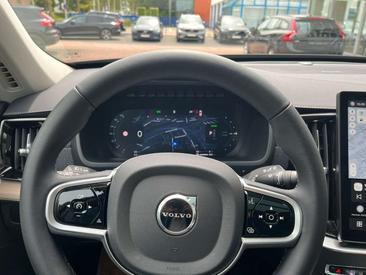 Volvo XC90 T8 Plus — photo 13