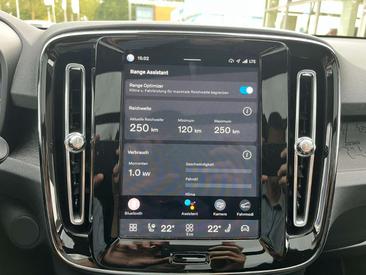 Volvo XC40 Twin Motor Ultimate — photo 22