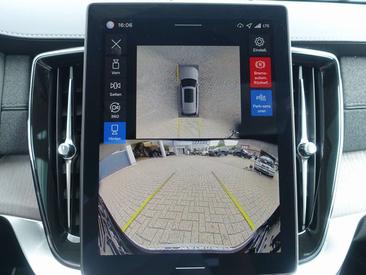 Volvo XC90 T8 — photo 19