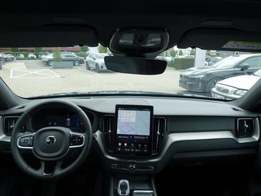 Volvo XC60 B5 Plus — photo 12