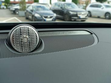 Volvo XC90 T8 — photo 22