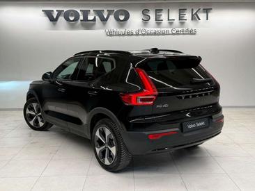 Volvo XC40 B3 — photo 4