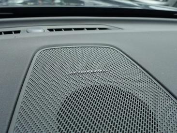 Volvo XC60 B5 Plus — photo 22