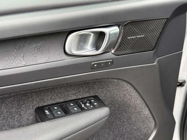 Volvo C40 Twin Motor — photo 14