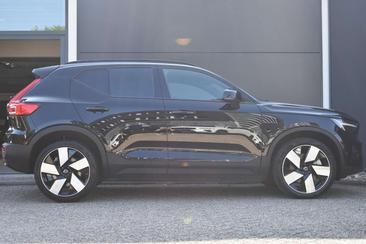 Volvo XC40 Recharge Core — photo 4