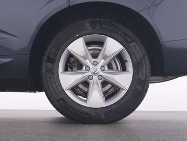 Volvo XC60 B4 Core — photo 20