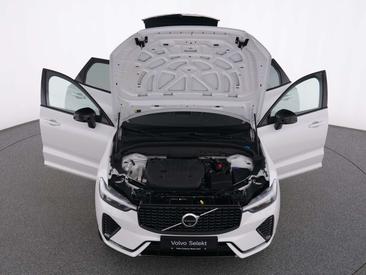 Volvo XC60 B5 Plus — photo 12