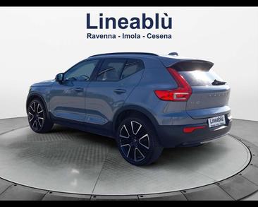 Volvo XC40 B4 Ultimate — photo 3