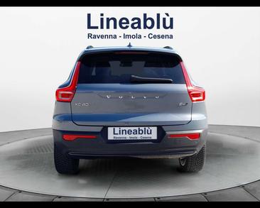 Volvo XC40 B4 Ultimate — photo 4
