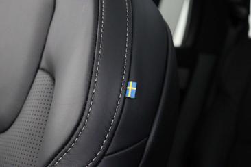 Volvo XC90 T8 Recharge Ultimate — photo 28