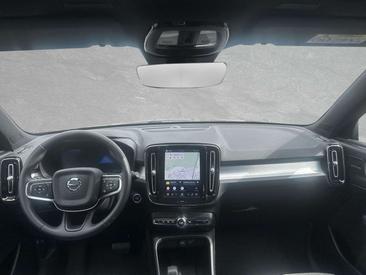 Volvo XC40 B3 Plus — photo 5