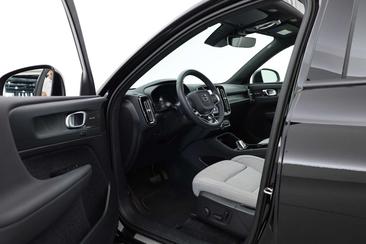 Volvo XC40 Recharge Ultimate — photo 4