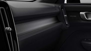 Volvo XC60 Twin Motor — photo 10