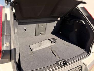 Volvo XC40 B3 Plus — photo 8
