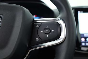 Volvo XC40 Recharge Ultimate — photo 19