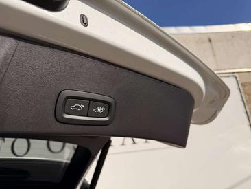 Volvo XC40 B3 Plus — photo 9