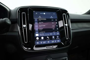 Volvo XC40 Recharge Ultimate — photo 22