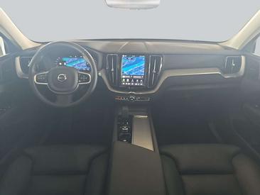 Volvo XC60 B5 Plus — photo 9