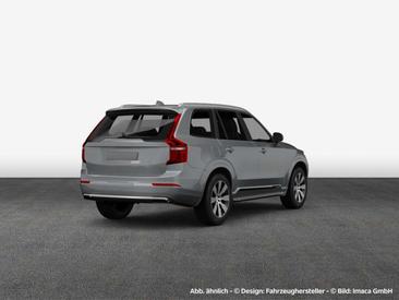 Volvo XC90 B5 — photo 2