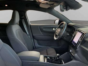 Volvo C40 Recharge PLUS — photo 20