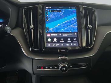 Volvo XC60 B5 Plus — photo 15