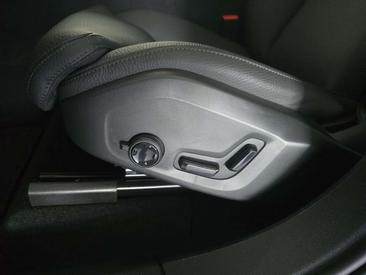 Volvo XC60 B5 Plus — photo 19