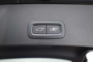 Volvo XC40 Recharge Ultimate — photo 40