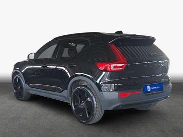 Volvo XC40 B3 Plus — photo 2