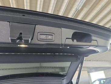 Volvo XC60 B5 Plus — photo 17