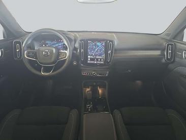 Volvo XC40 B3 Plus — photo 9
