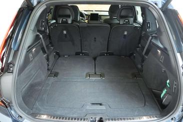 Volvo XC90 T8 Recharge Ultimate — photo 18