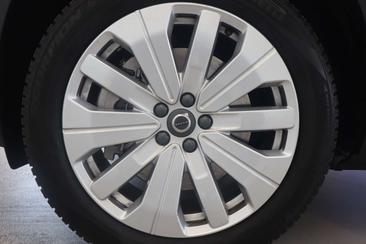 Volvo XC60 — photo 7